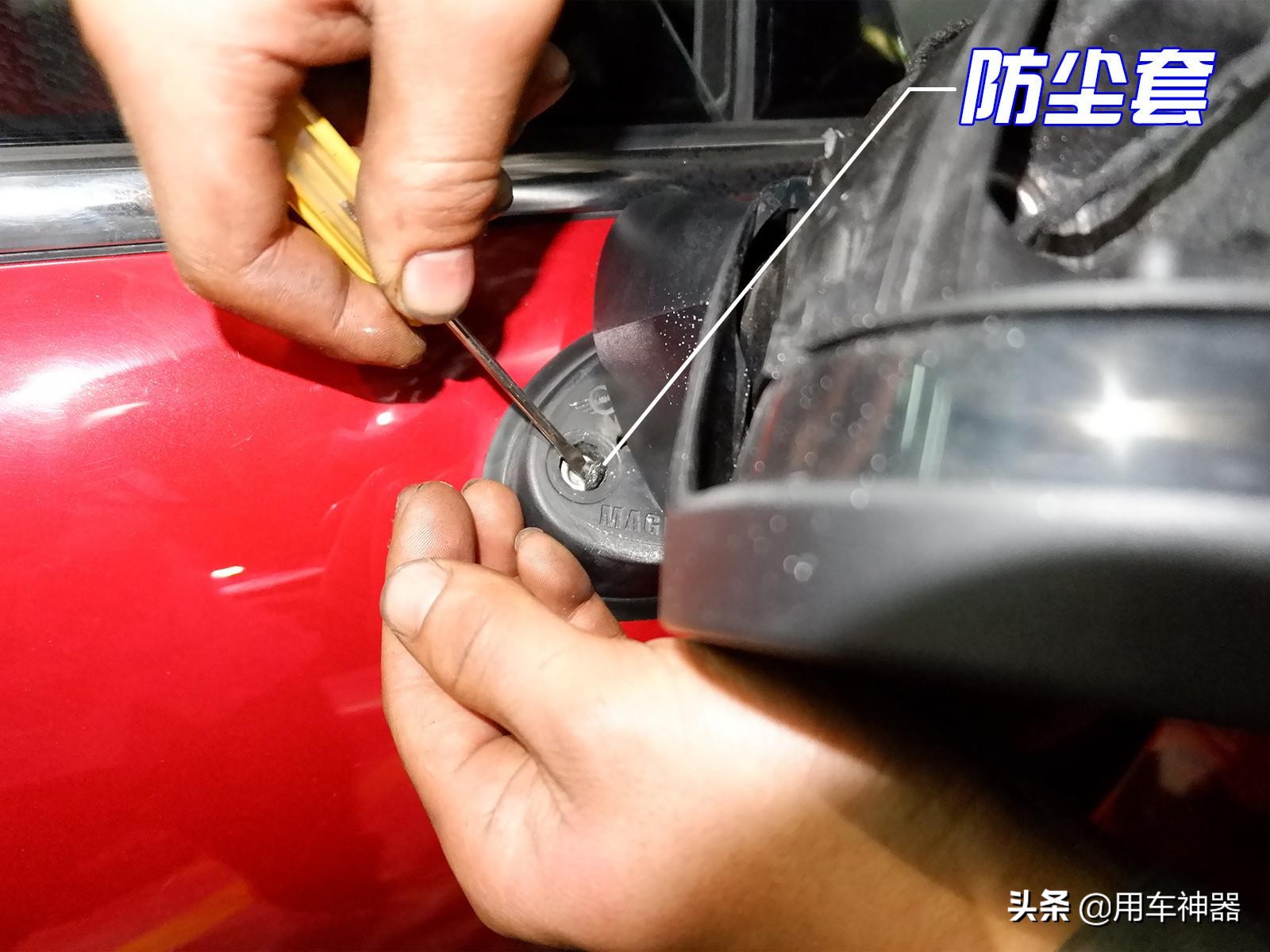 后视镜被划伤修理多少钱,后视镜外壳被划伤怎么处理