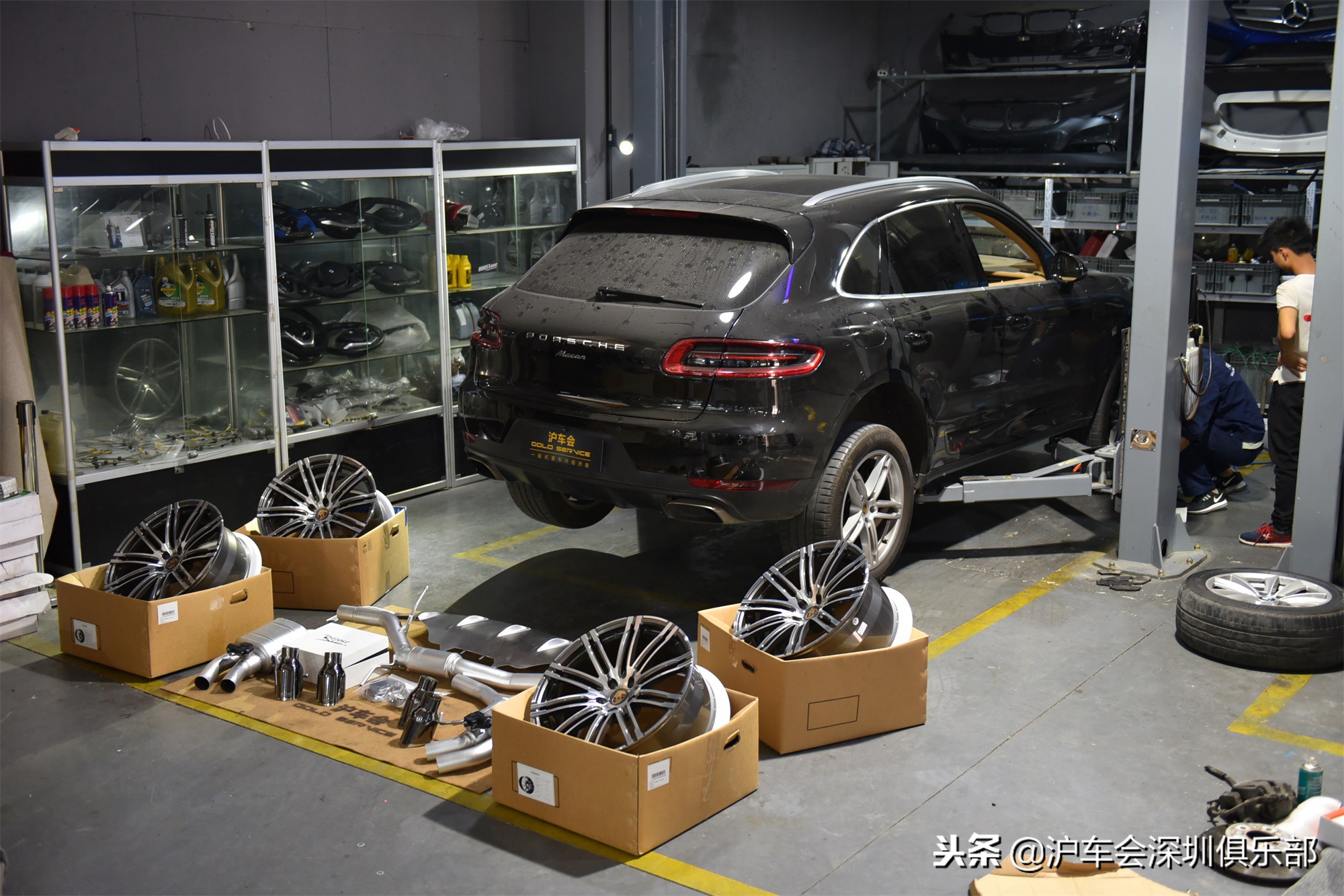 保时捷macan2021宝石蓝21寸大轮毂,保时捷macan改装轮毂