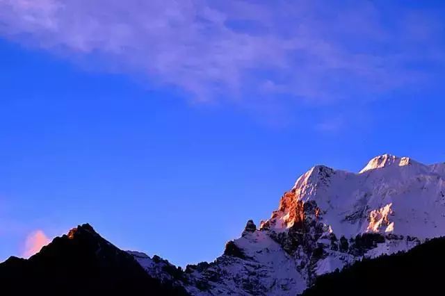 稻城亚丁白云,稻城亚丁风景没有想象中的那么美