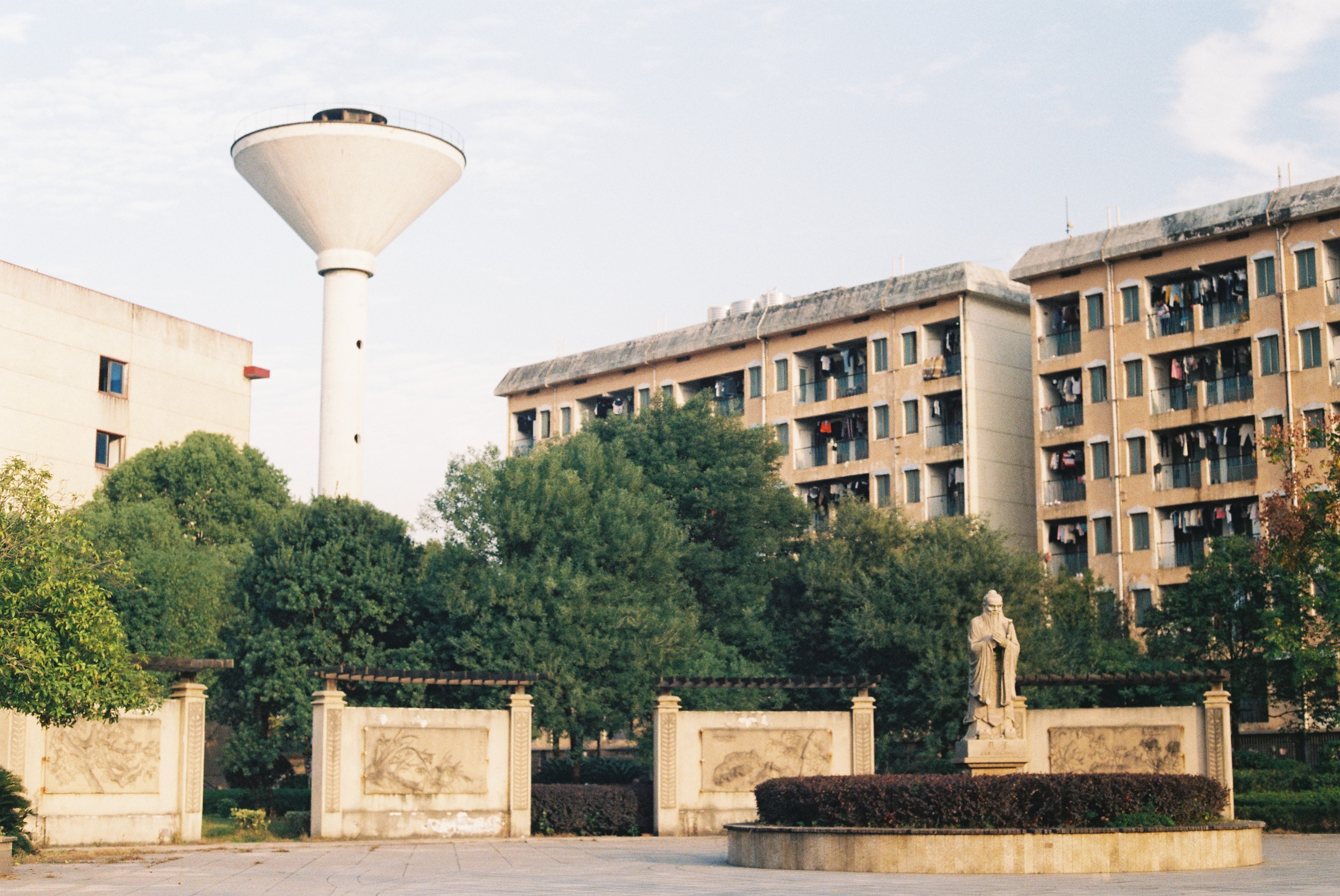 胶片拍出来不晒是什么样子的,日系胶片拍摄过程