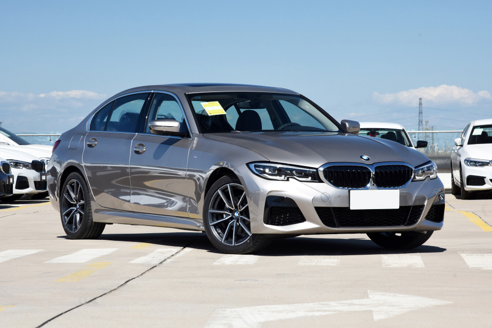 宝马320的2.0T只有156马力,难道是涡轮减压发动机