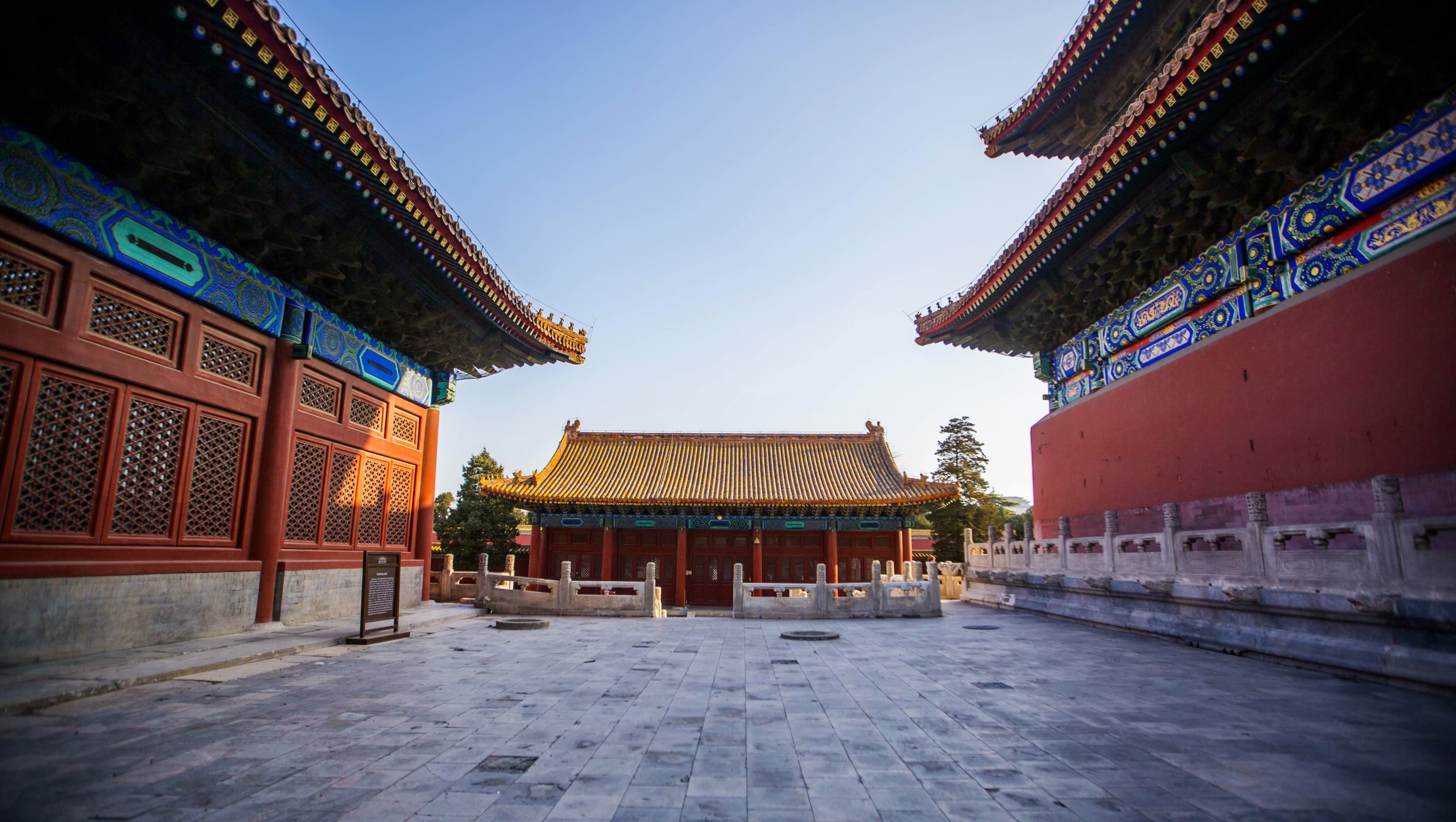 太庙,位于北京市东城区东长安街*安门天**东侧,始建于明永乐十八年