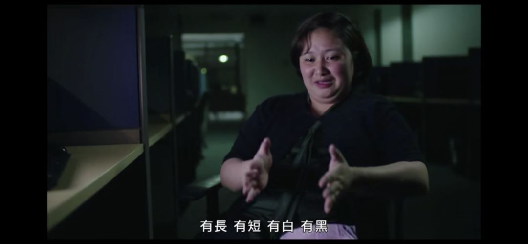 自杀、抑郁、丧失性能力！网络暗处的鉴黄师，真的很“爽”吗？