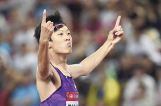 张国伟跳高纪录2米40高燃视频,张国伟跳高破纪录2米40中文解说