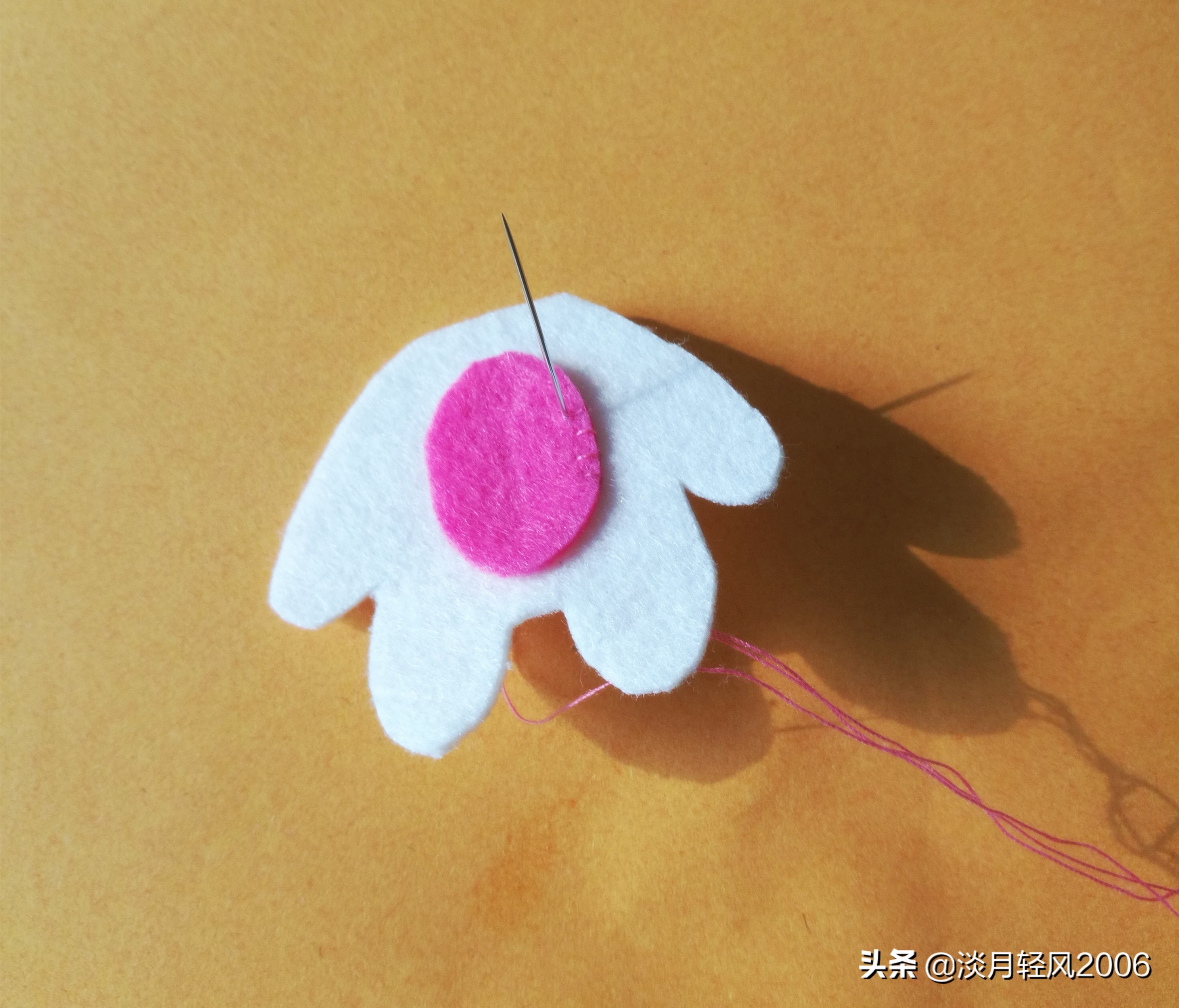 小兔子书签制作方法简单可爱,简单漂亮的小兔子书签你学会了吗