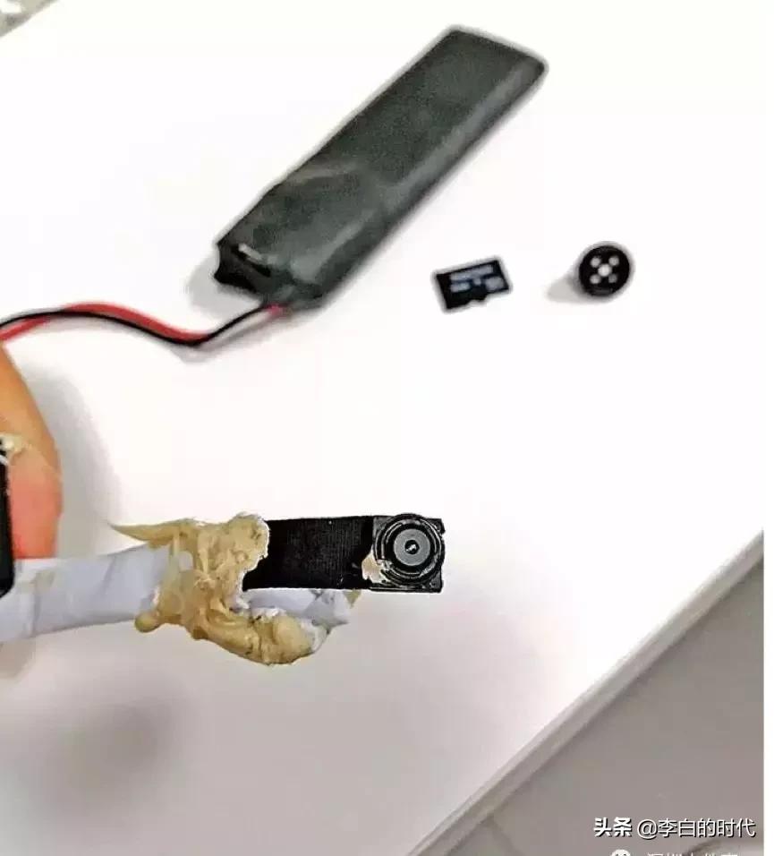 优衣库*拍偷**:“我在同学群里,看到了我的裸照”