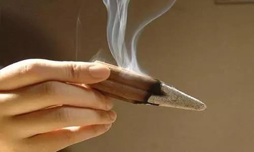 艾草熏房间消毒要多长时间,艾草熏室内的正确方法