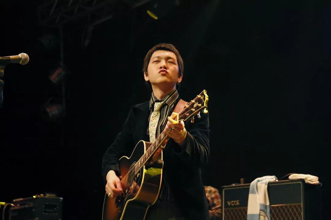 盘尼西林乐队主唱为什么叫小乐,盘尼西林主唱小乐资料