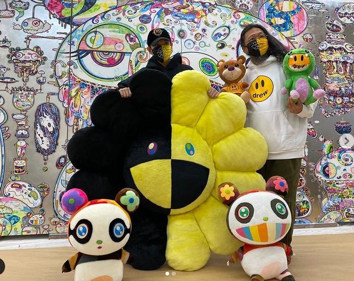 日本帅气第一网红买豪表炫富！全球仅一块，204万他全拿现金付