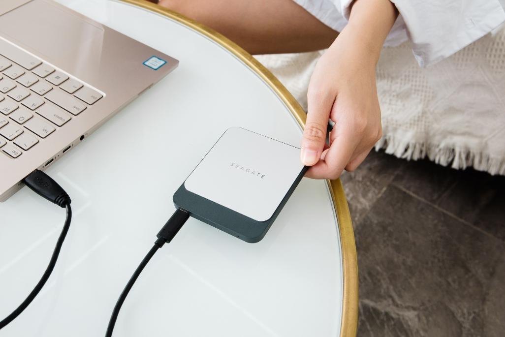 ssd做移动硬盘怎么样,把ssd用到报废