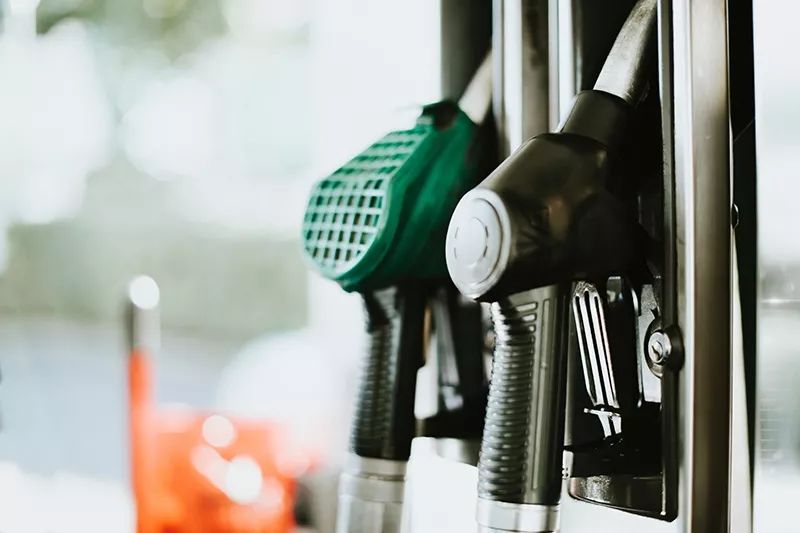 尾气不合格要去修理厂怎么处理,汽车尾气不合格报废怎么办