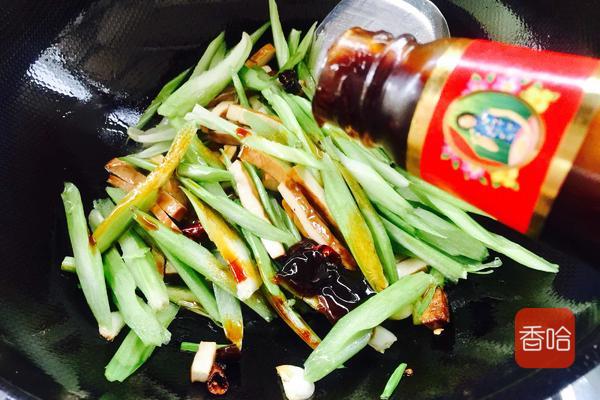 女儿最爱这道菜，做法简单，鲜美又补钙，五分钟出锅，我家常做