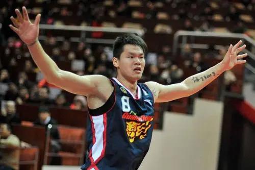 中国男篮十大经典之战打架,中国男篮打架十大高手排行