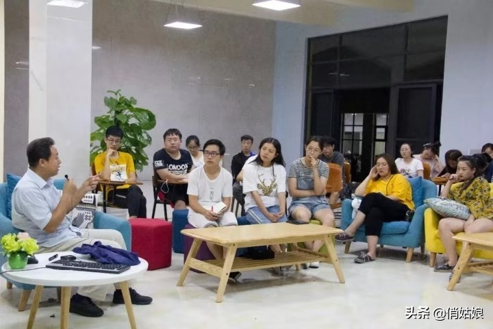 如何量身打造自己的职业生涯规划,职业生涯规划的四个阶段初学者