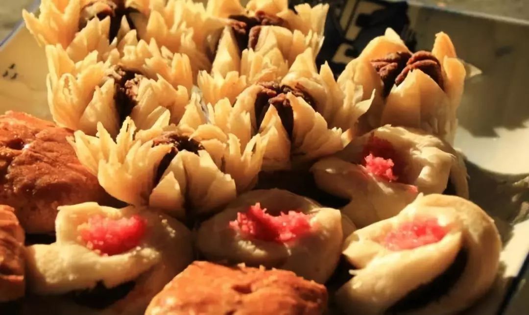 回忆杀！那些年吃过的甜食和百年老店你还记得吗？全吃过算你赢！