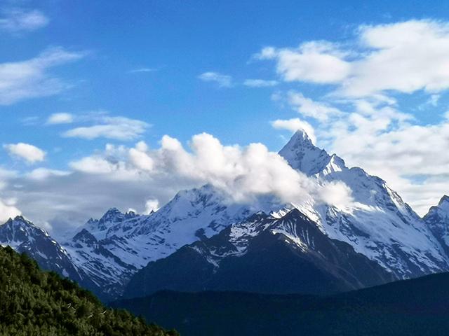 卡瓦格博神山奇观,卡瓦格博神秘宫殿