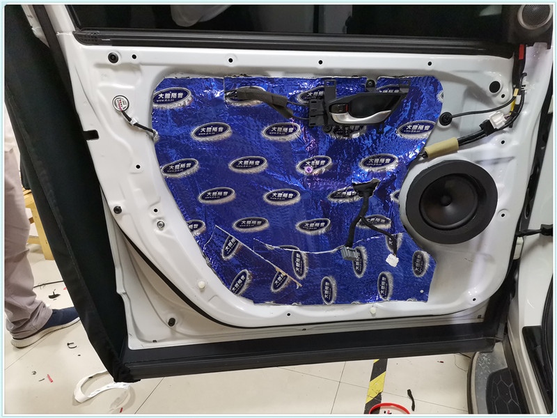 厦门本田crv音响改装推荐,深圳crv汽车音响升级改装