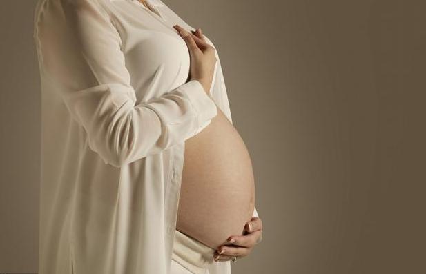 「孕婴知识」怀孕后觉得累走路都没劲,或许是胎宝在调皮