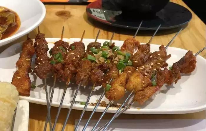 比用神仙水更具美颜效果的，居然是一碗不需代购的花胶鸡汤！