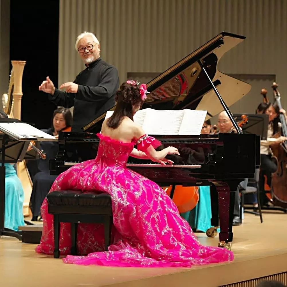 日本小姐姐被宠溺,日本小姐姐成长轨迹