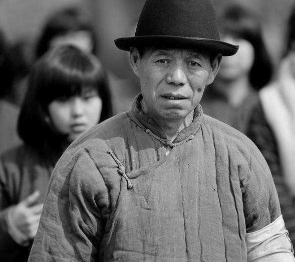 刘爱兰：长相神似刘胡兰，13岁演姐姐，85岁去世骨灰撒在姐姐墓地