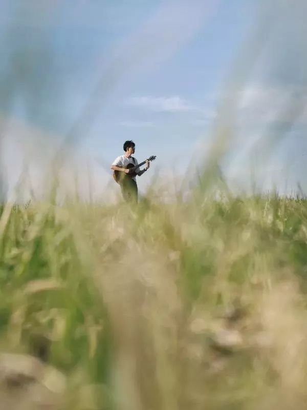 怎么用手机拍出堪比单反的照片,如何用手机拍出单反效果的照片