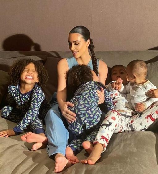 格莱美taylorswift侃爷,侃爷现场freestyle格莱美