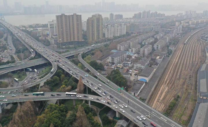 沪c国五转浙a区域,沪c国五车还能转沪牌吗