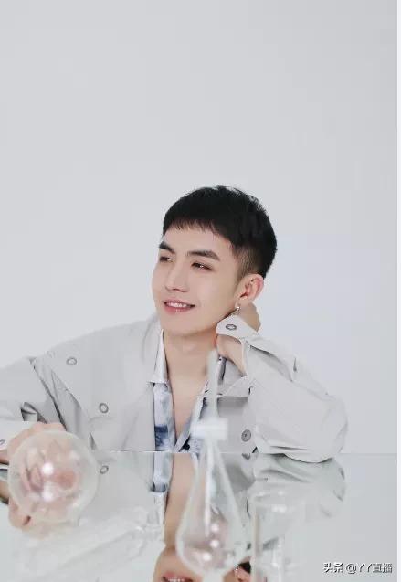 抖音小阿七怎么火的,小阿七走红