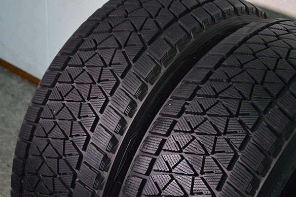冬天轮胎怎么选,一般建议用什么轮胎比较好