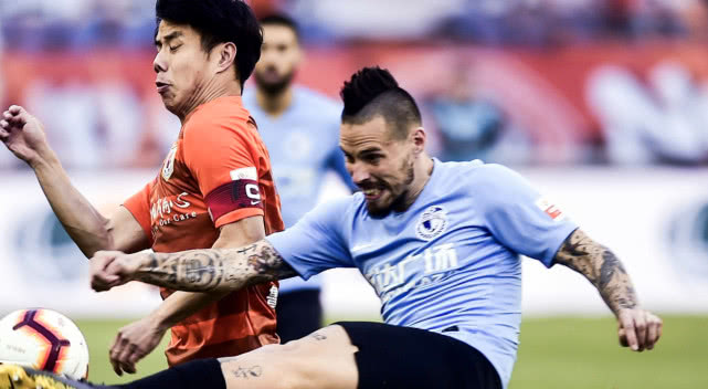 哈姆西克过人集锦,哈姆西克那不勒斯精彩表现