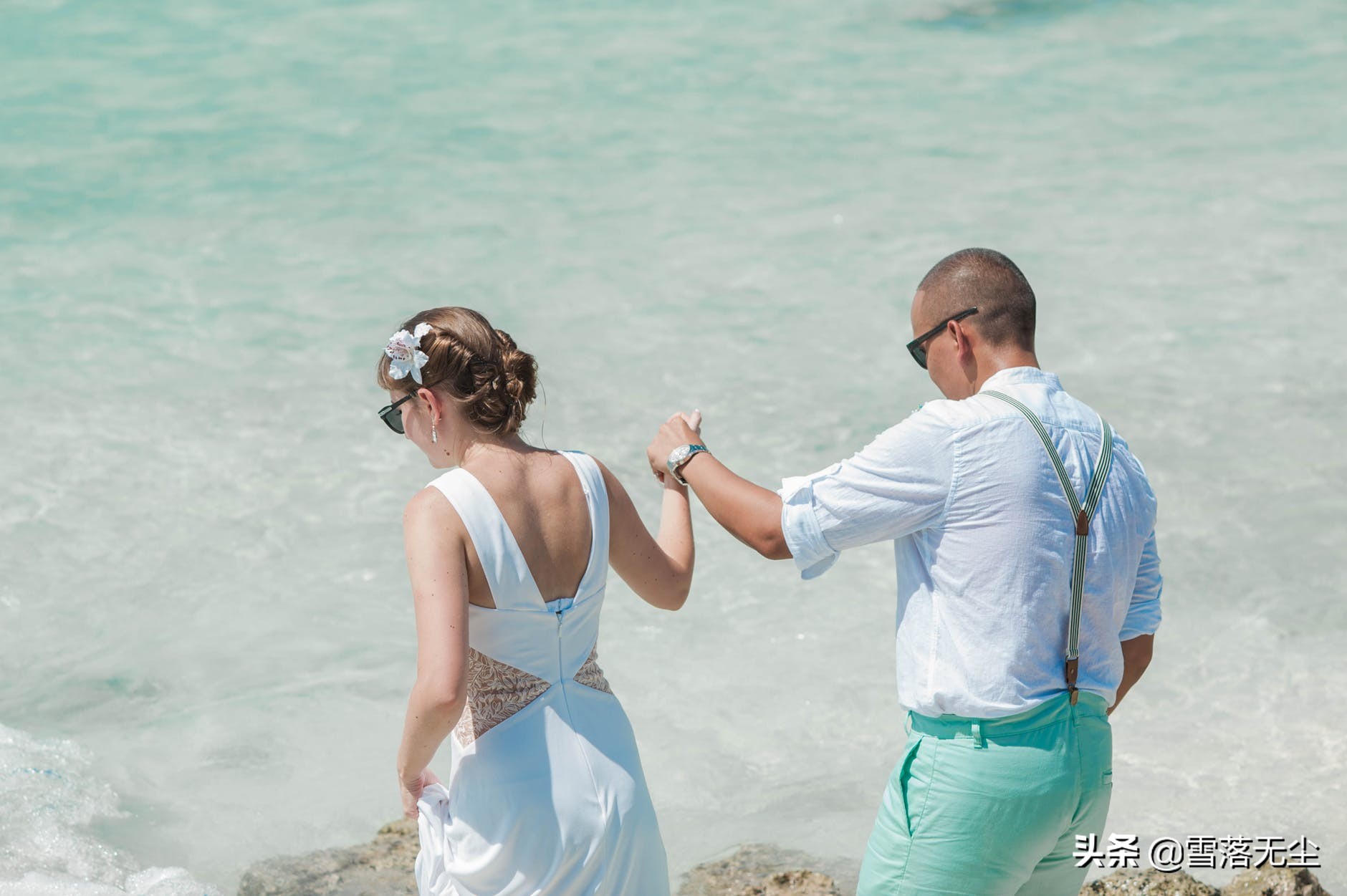 女人想和你微信聊天是什么心理,女生聊微信有意无意的避开你