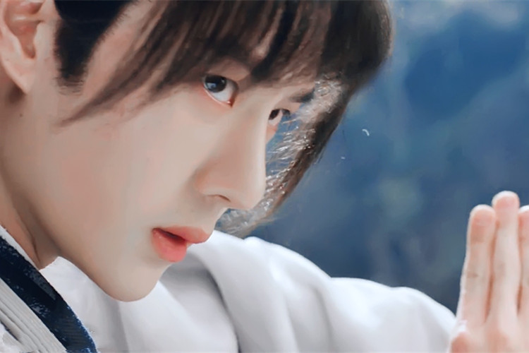 谢允为什么叫周翡水草精,谢允与周翡的相似镜头