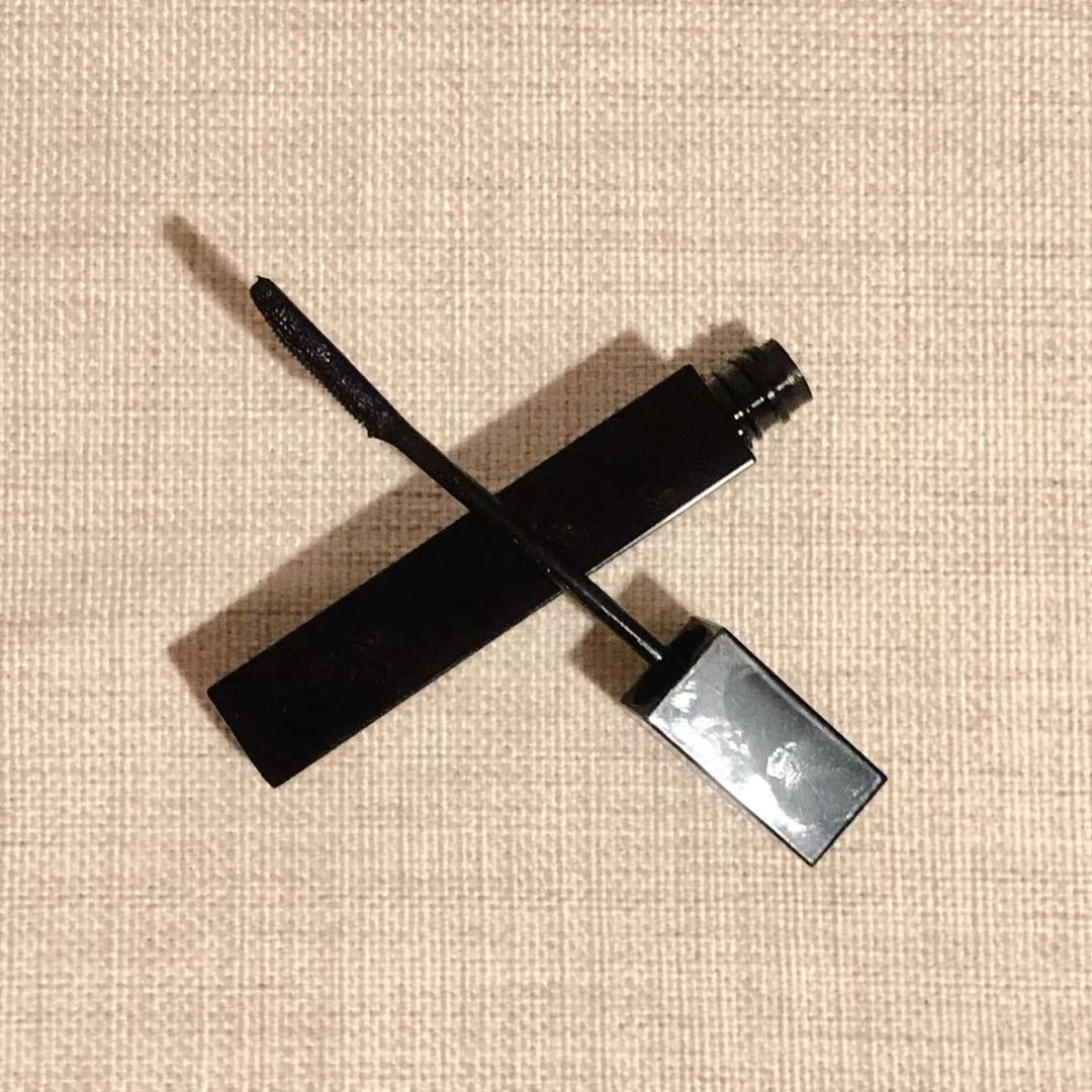 超越年度爱用,不挑肤质拯救熬夜通宵脸的彩妆单品