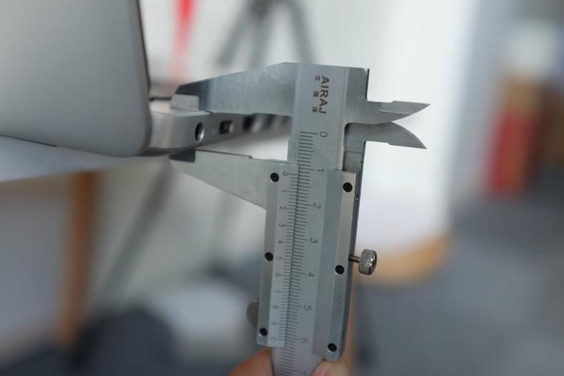 轻薄本14寸独显,轻薄本灵越