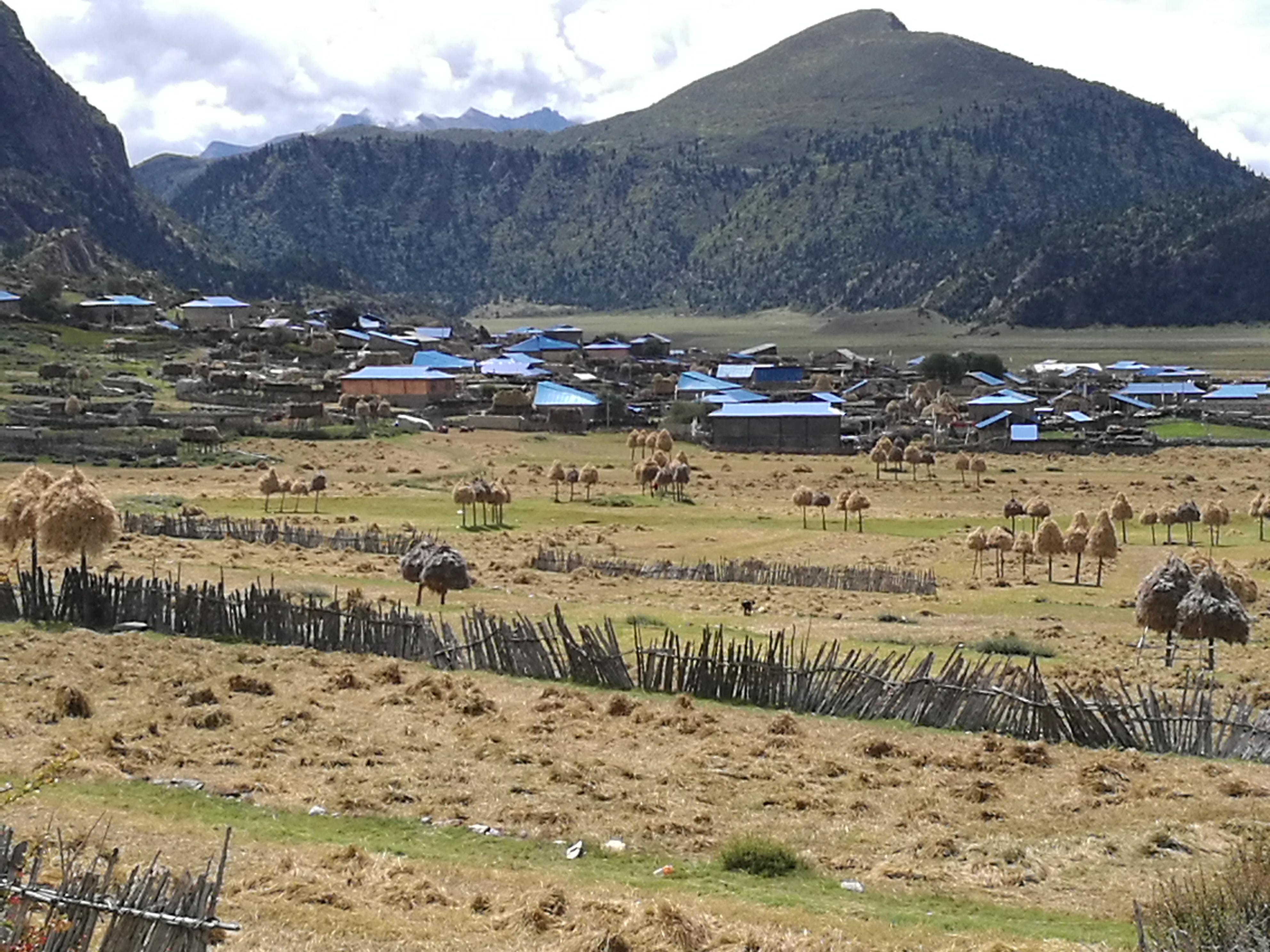 西藏第八天雪山下的然乌湖,从安徽到来西藏古冰川旅游攻略