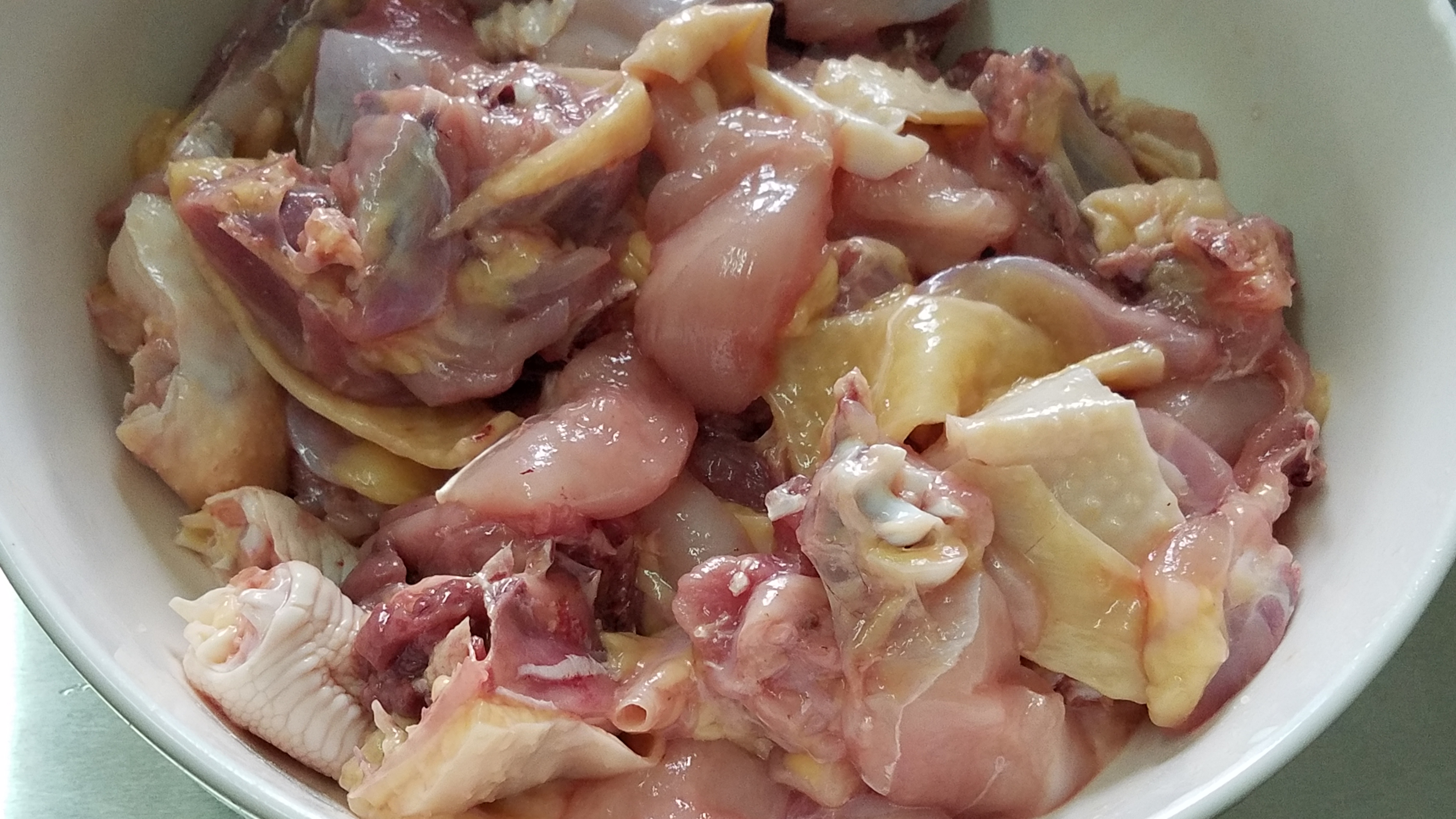 教你做香喷喷的泰式菠萝鸡肉炒饭,炒鸡肉怎么操作才香喷喷的