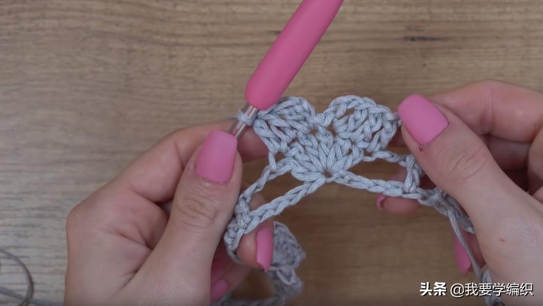 最新款钩披肩花样连接教程,简单易学钩披肩花样