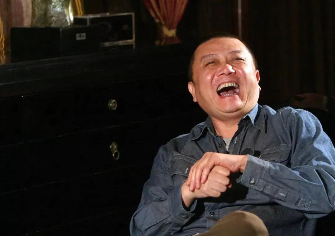 王朔白岩松骨子里的做作,王朔评白岩松骨子里的做作