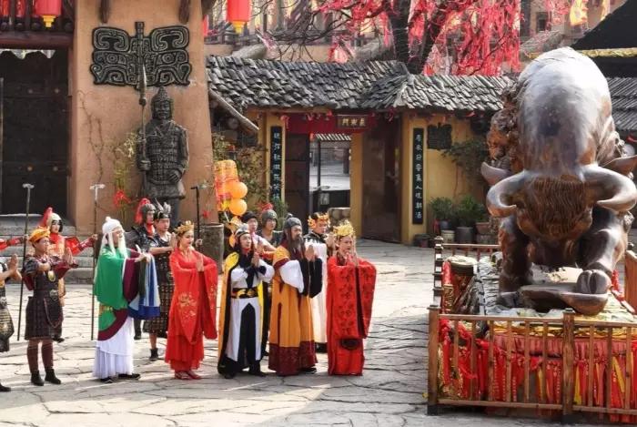 周城传奇：刀剑合璧侠客行