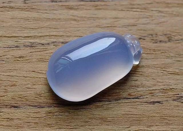 各地玉石的鉴别与特征,玉石的种类及特征及鉴别方法