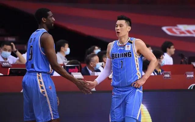 林书豪终究不是马布里，书豪600字长文道歉:对不起，不后悔来北京