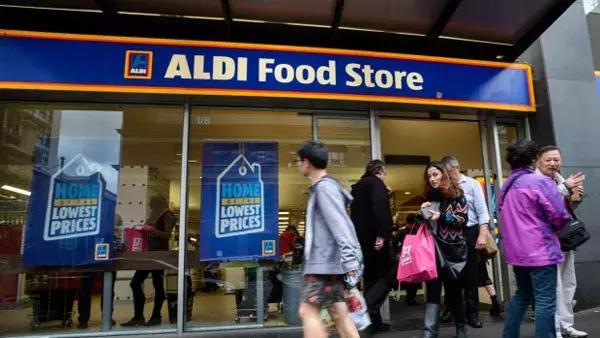 全球最大超市抢购潮,全球最便宜的超市100元