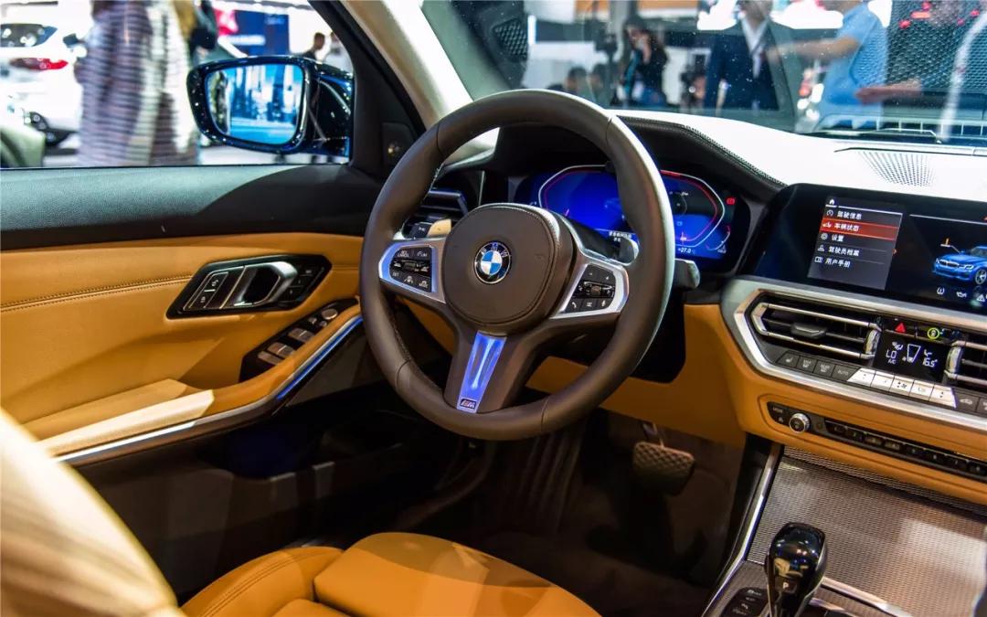 看着就很香,全新一代宝马3系展示