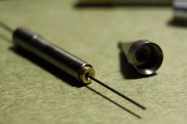 为什么自己买不上去新鲜的画材,廉价画材