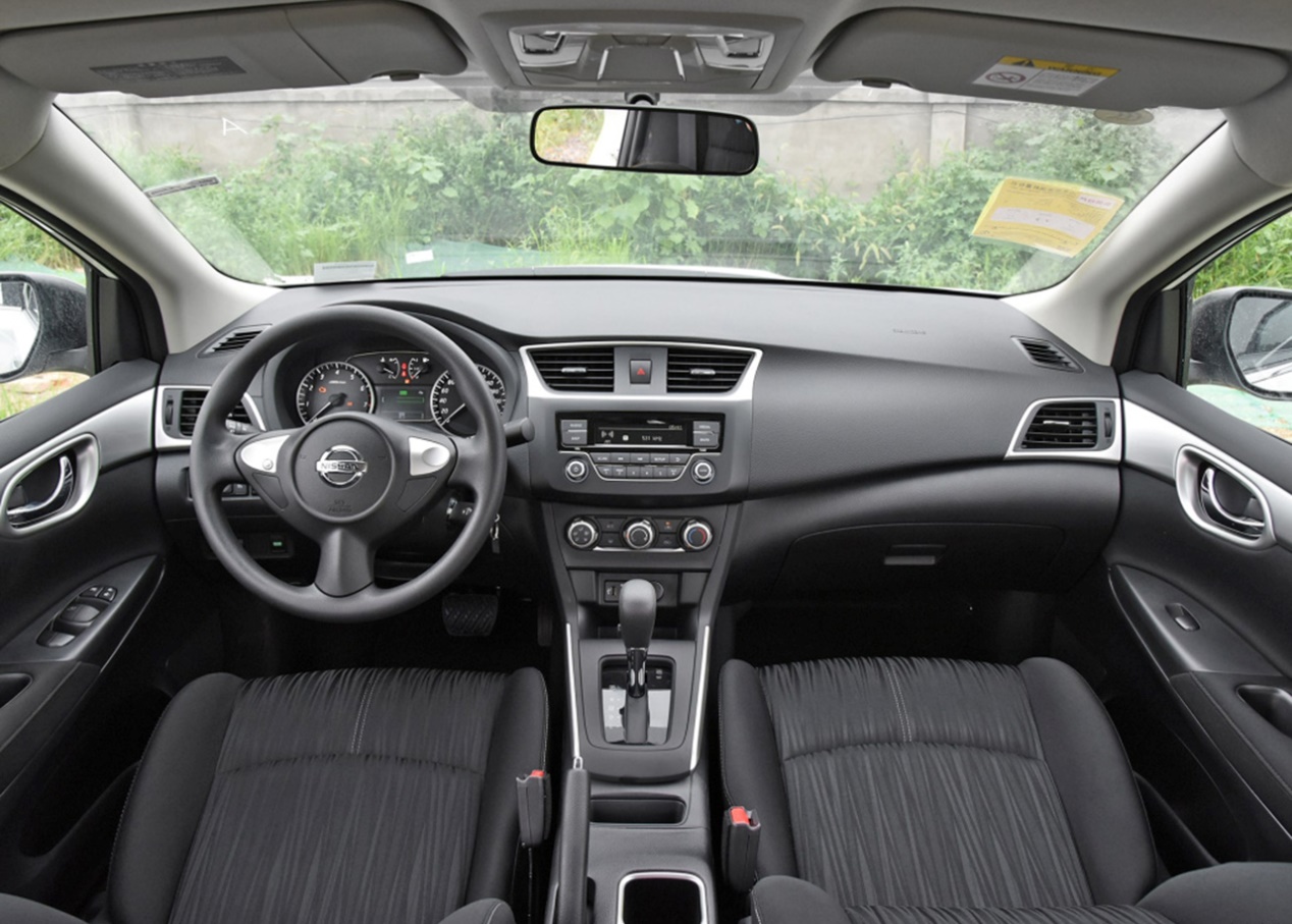 全新轩逸巅峰之作上市,新轩逸经典上市价格