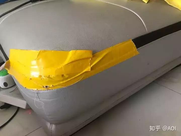 网友哭了：抓破沙发、抓坏窗帘，猫咪为什么那么喜欢到处磨爪子？