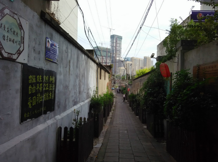 镇江有生活气息的地方,镇江的地方特色