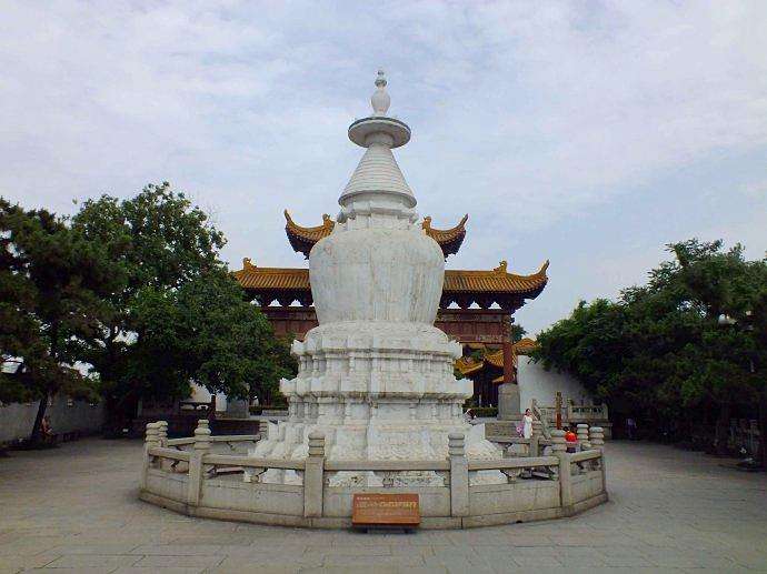 黄鹤楼天下名楼什么价,黄鹤楼中国十大历史文化名楼之一