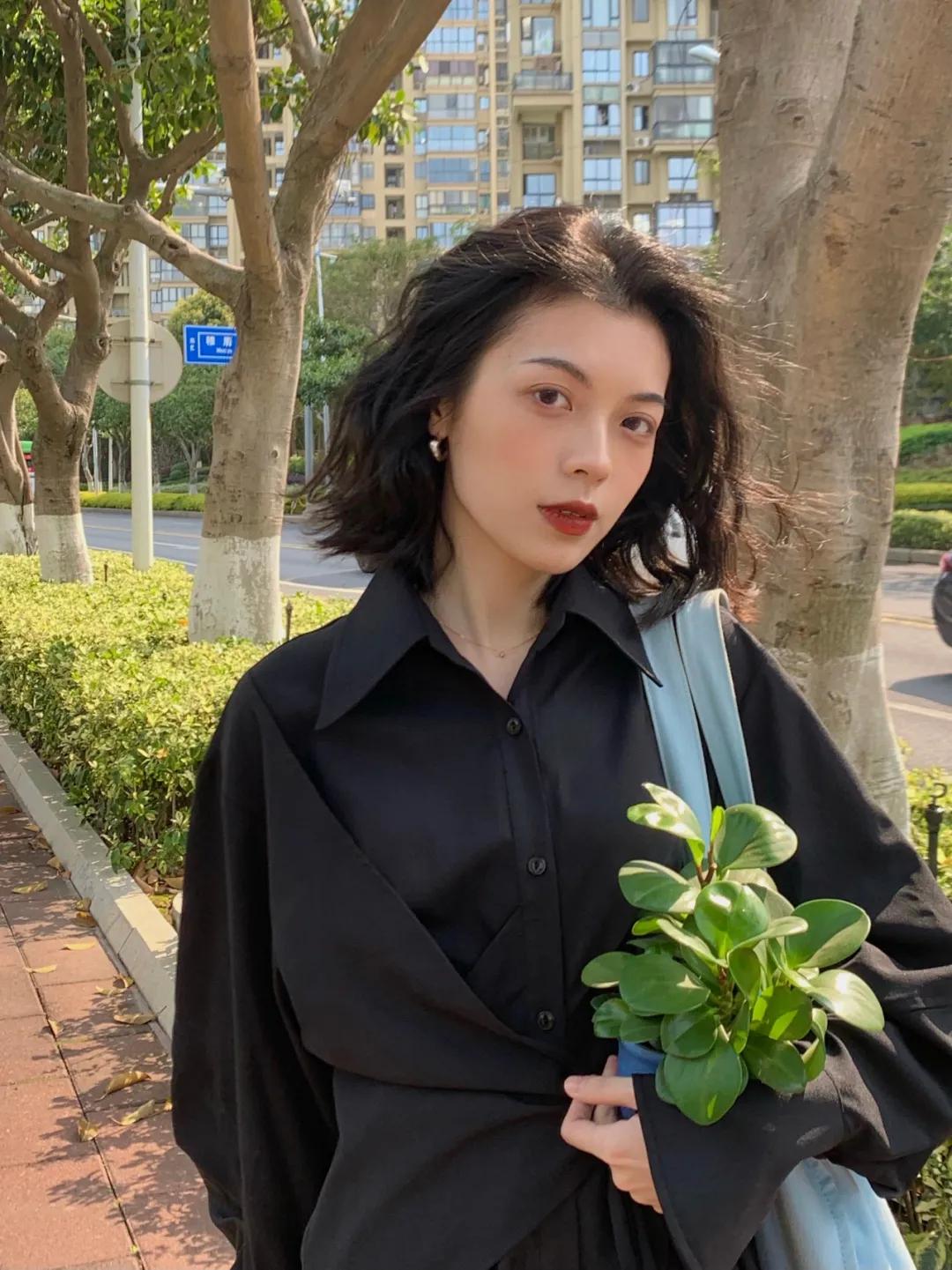 今年流行的时尚可爱减龄超短发,今年流行剪短发造型